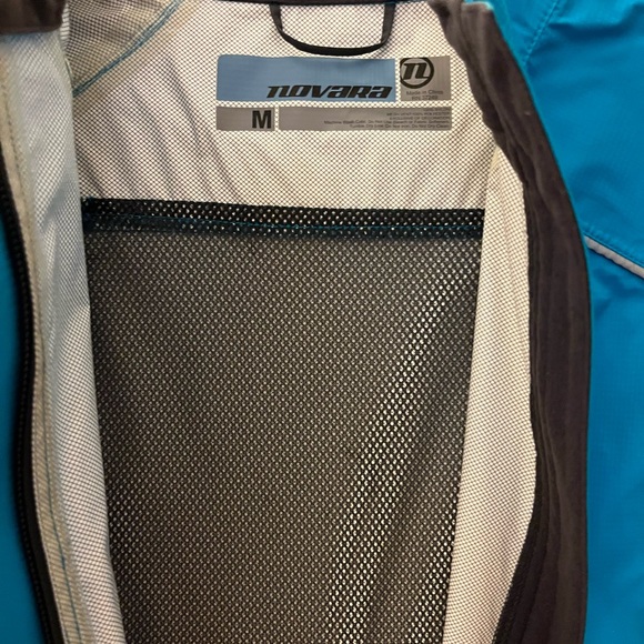 Novara Lightweight Waterproof Full Zip Jacket - Picture 3 of 8